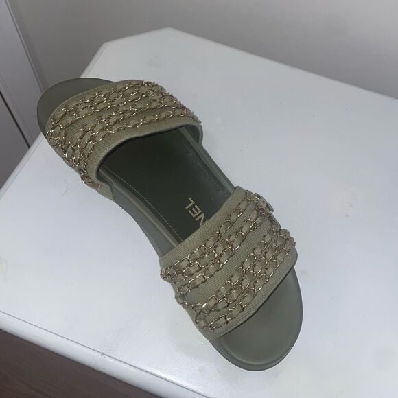 CHANEL Metallic Gold Sandals with Studded Strap - Picture 2 of 4